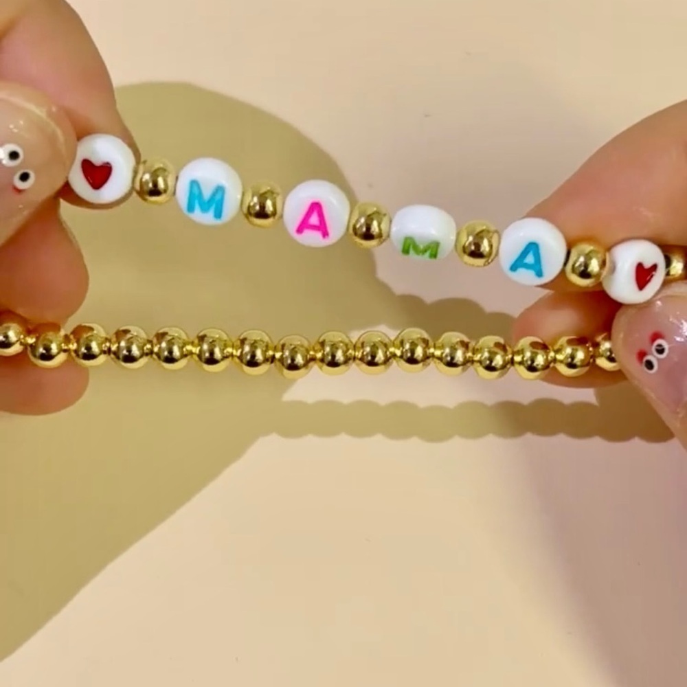 New mom gift, stretch bracelet - Picture 5 of 6